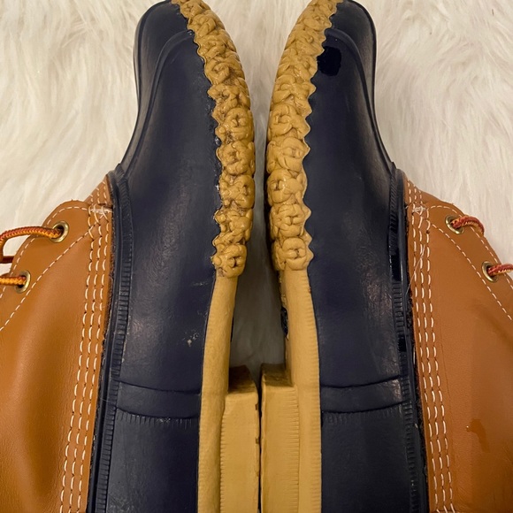 L.L Bean 8” Boots - Picture 2 of 10